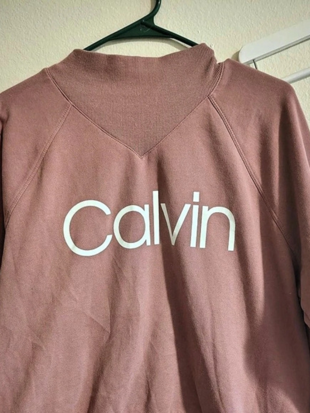Calvin Klein Performance V-Neck Sweater Pink Size XL